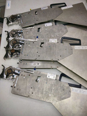 Mua Evest 12mm Feeder cho Evest EM-760L SMT máy ban đầu được sử dụng, tình trạng tốt sản xuất trực tuyến