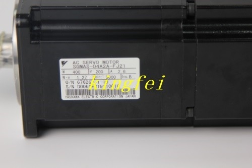 FUJI SGMAS-04A2A-FJ22 AC SERVO MOTOR SERIES trong kho giao hàng nhanh chóng